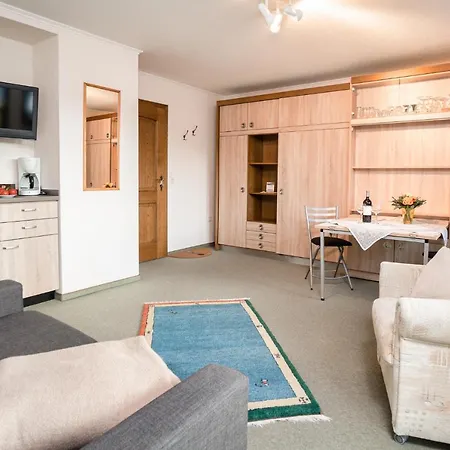 Cafe Alt Willingen Apartment *
