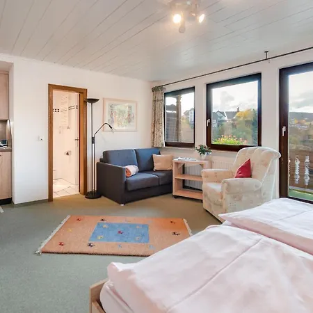 Cafe Alt Willingen Apartment *