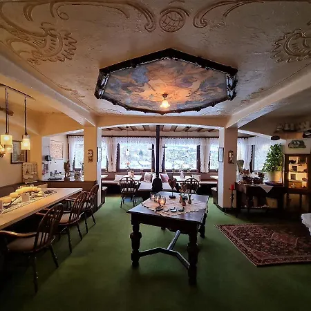 Cafe Alt Willingen Apartment *