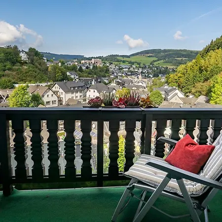 Cafe Alt Willingen Apartment *